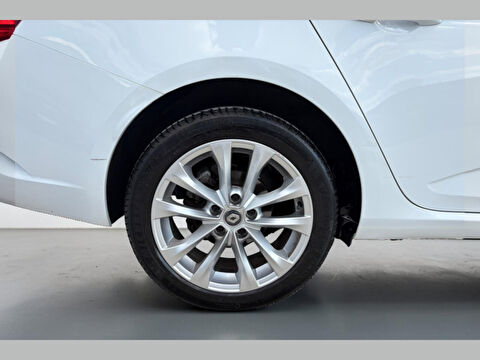 renault, megane, sedan 1.3 tce ıcon edc, otomatik, benzin 2.el otomobil | renew 21