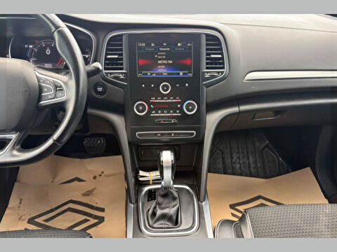 renault, megane, sedan 1.3 tce ıcon edc, otomatik, benzin 2.el otomobil | renew 18