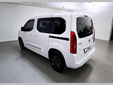 toyota, proace city, kombi 1.5 d dream, manuel, dizel 2.el otomobil | renew 11