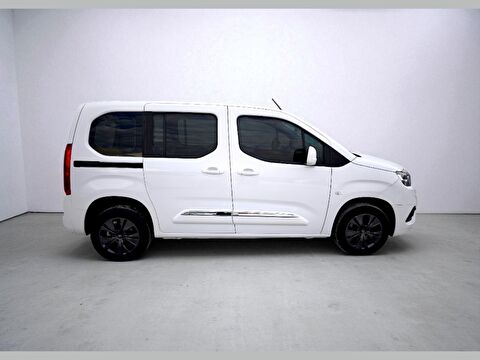 toyota, proace city, kombi 1.5 d dream, manuel, dizel 2.el otomobil | renew 6