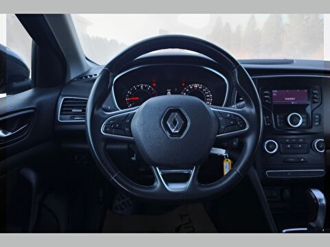 renault, megane, sedan 1.3 tce joy edc, otomatik, benzin 2.el otomobil | renew 18