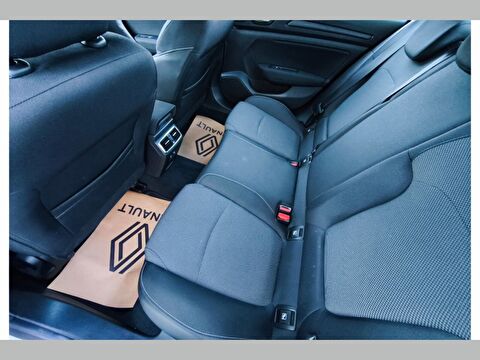 renault, megane, sedan 1.3 tce touch edc, otomatik, benzin 2.el otomobil | renew 21