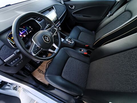 renault, zoe, hatchback 80 kw z.e 50 ıntense cvt, otomatik, elektrik 2.el otomobil | renew 17
