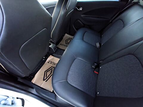 renault, zoe, hatchback 80 kw z.e 50 ıntense cvt, otomatik, elektrik 2.el otomobil | renew 22