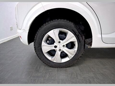 dacia, sandero, hatchback 1.0 tce essential otomatik, otomatik, benzin 2.el otomobil | renew 25