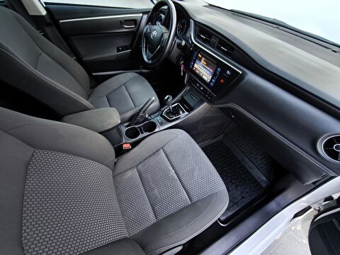 toyota, corolla, sedan 1.4 d-4d touch m/m, otomatik, dizel 2.el otomobil | renew 15