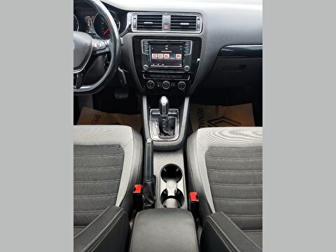 volkswagen, jetta, sedan 1.4 tsı bmt comfortline dsg, otomatik, benzin 2.el otomobil | renew 19
