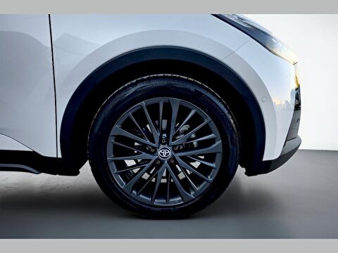 toyota, c-hr, 1.8 hybrid 4x2 passion x-style e-cvt, otomatik, benzin 2.el otomobil | renew 7