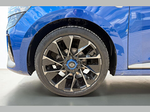renault, clio, 1.0 tce techno esprit alpine	x-tronic, otomatik, benzin 2.el otomobil | renew 22