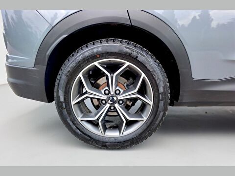 kgm ssangyong, korando, 1.5 t 4x2 platinum, otomatik, benzin 2.el otomobil | renew 25