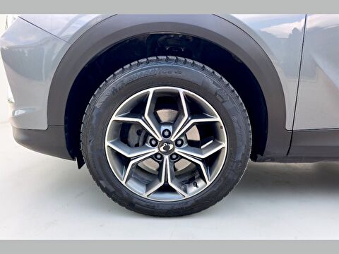 kgm ssangyong, korando, 1.5 t 4x2 platinum, otomatik, benzin 2.el otomobil | renew 23