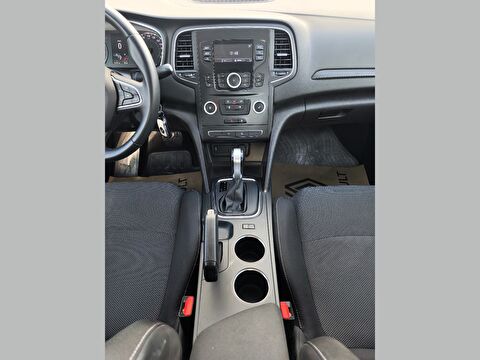 renault, megane, sedan 1.3 tce joy edc, otomatik, benzin 2.el otomobil | renew 19