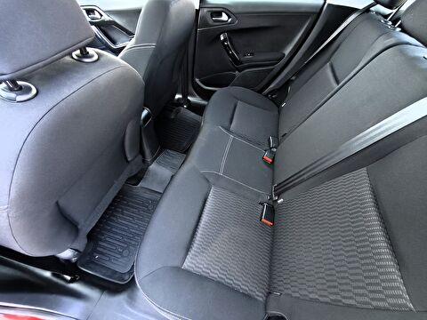 peugeot, 208, hatchback 1.2 puretech start&stop active eat6, otomatik, benzin 2.el otomobil | renew 21