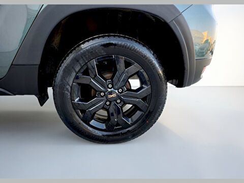 dacia, duster, 1.3 turbo extreme 4x2 edc, otomatik, benzin 2.el otomobil | renew 23