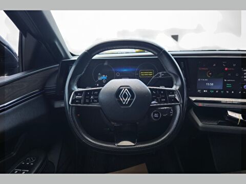 renault, megane e-tech, ıconic ev60, otomatik, elektrik 2.el otomobil | renew 18