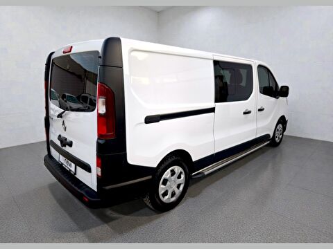 renault, trafic combi, 5+1 grand confort 2.0 blue dci 150 bg, manuel, dizel 2.el otomobil | renew 4