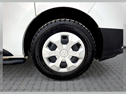 renault, trafic combi, 5+1 grand confort 2.0 blue dci 150 bg, manuel, dizel 2.el otomobil | renew 19