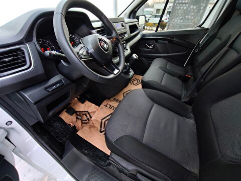 renault, trafic combi, 5+1 grand confort 2.0 blue dci 150 bg, manuel, dizel 2.el otomobil | renew 13