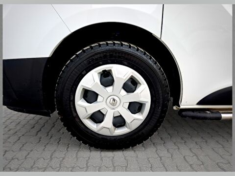 renault, trafic combi, 5+1 grand confort 2.0 blue dci 150 bg, manuel, dizel 2.el otomobil | renew 20