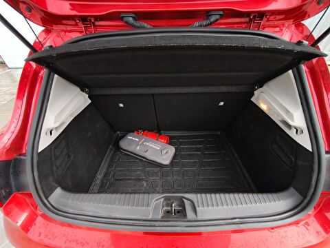 renault, clio, hatchback 1.3 tce ıcon edc, otomatik, benzin 2.el otomobil | renew 21