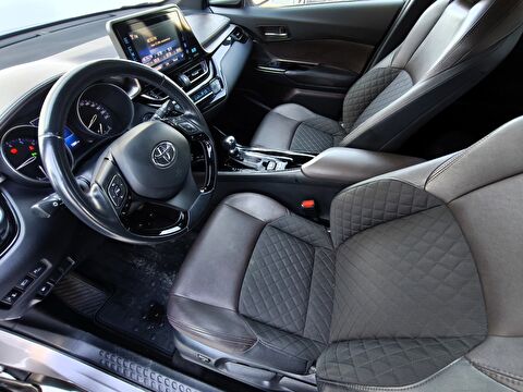 toyota, c-hr, crossover 1.2 turbo 4x2 diamond multidrive s, otomatik, benzin 2.el otomobil | renew 17