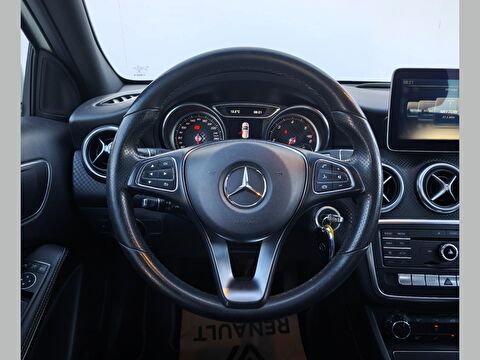 mercedes-benz, a, hatchback 180 cdı blueeffıcıency urban 7g-dct, otomatik, dizel 2.el otomobil | renew 18