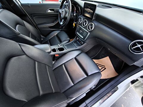 mercedes-benz, a, hatchback 180 cdı blueeffıcıency urban 7g-dct, otomatik, dizel 2.el otomobil | renew 15