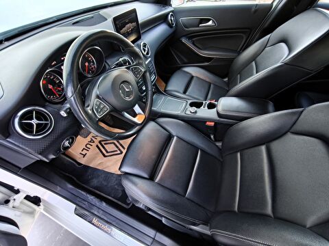 mercedes-benz, a, hatchback 180 cdı blueeffıcıency urban 7g-dct, otomatik, dizel 2.el otomobil | renew 17