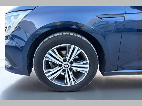 renault, megane, sedan 1.3 tce touch edc, otomatik, benzin 2.el otomobil | renew 22