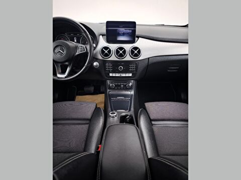 mercedes-benz, b, mpv 180 cdı blueeffıcıency urban 7g-dct, otomatik, dizel 2.el otomobil | renew 19