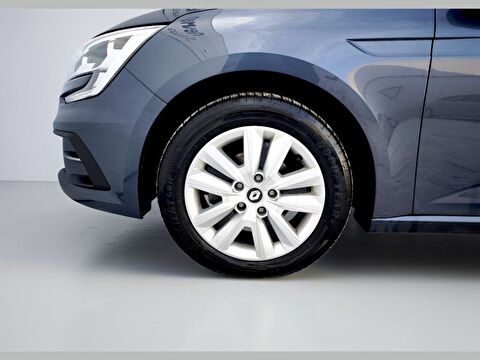 renault, megane, sedan 1.3 tce touch edc, otomatik, benzin 2.el otomobil | renew 21