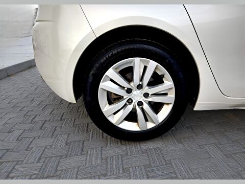 peugeot, 308, hatchback 1.2 puretech style tech eat8, otomatik, benzin 2.el otomobil | renew 25