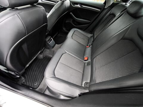 audi, a3, sedan 35 tfsı design s-tronic, otomatik, benzin 2.el otomobil | renew 20