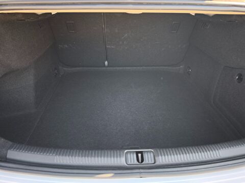 audi, a3, sedan 35 tfsı design s-tronic, otomatik, benzin 2.el otomobil | renew 25