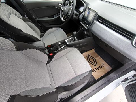 renault, clio, hatchback 1.0 tce evolution x-tronic, otomatik, benzin 2.el otomobil | renew 15