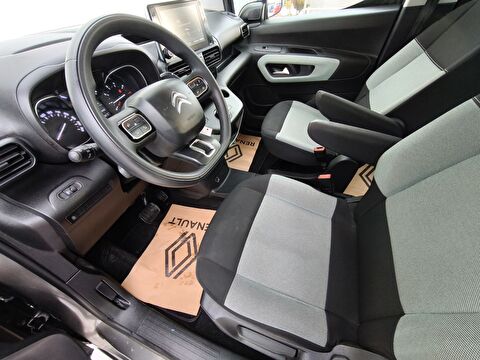 citroen, berlingo, kombi 1.5 bluehdı feel stil eat8, otomatik, dizel 2.el otomobil | renew 17