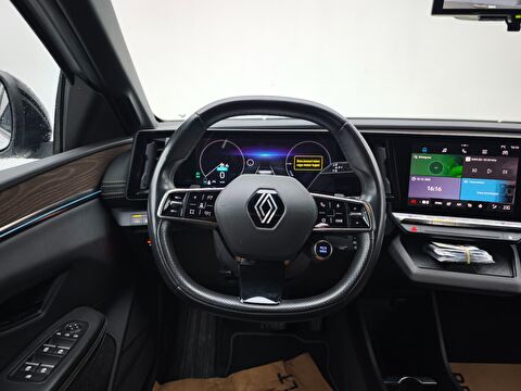 renault, megane e-tech, crossover ev60 ıconic otomatik, otomatik, elektrik 2.el otomobil | renew 18