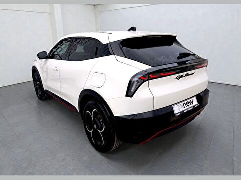 alfa romeo, junior, suv 1.2 hybrid ıbrida speciale dct, otomatik, mhev 2.el otomobil | renew 11