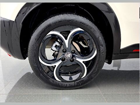 alfa romeo, junior, suv 1.2 hybrid ıbrida speciale dct, otomatik, mhev 2.el otomobil | renew 7