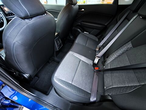 renault, captur, crossover 1.3 tce mhev touch plus edc, otomatik, mhev 2.el otomobil | renew 21