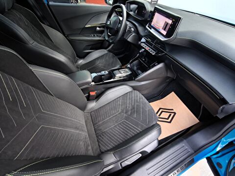 peugeot, 2008, crossover 1.2 puretech gt eat8, otomatik, benzin 2.el otomobil | renew 15
