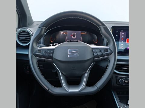 seat, arona, suv 1.0 ecotsı start&stop x-perience dsg, otomatik, benzin 2.el otomobil | renew 18