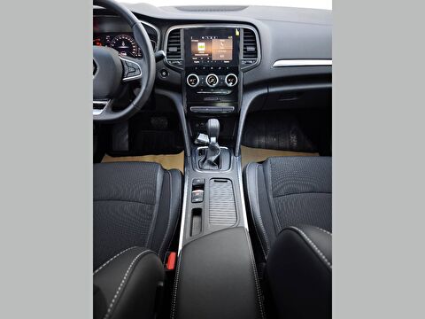 renault, megane, sedan 1.5 blue dcı ıcon edc, otomatik, dizel 2.el otomobil | renew 19