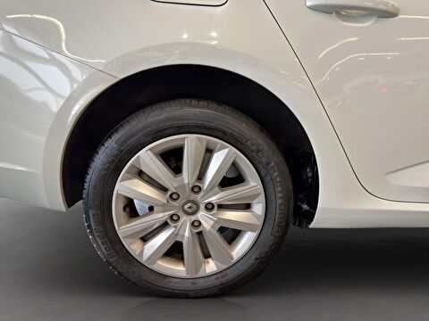 renault, megane, sedan 1.3 tce joy edc, otomatik, benzin 2.el otomobil | renew 6