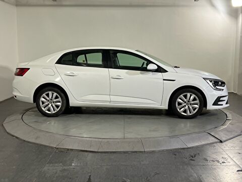 renault, megane, sedan 1.3 tce joy edc, otomatik, benzin 2.el otomobil | renew 32