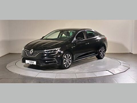 Sedan 1.5 Blue DCI Icon EDC, 2. el otomobil | renew