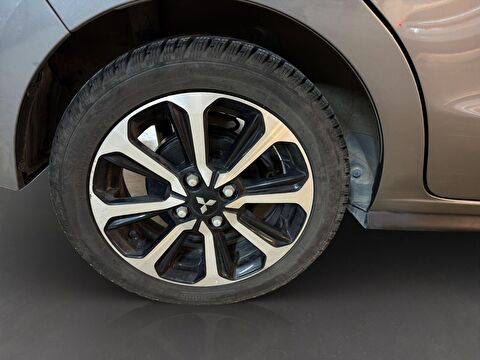 mitsubishi, space star, 1.2 ıntense cvt, otomatik, benzin 2.el otomobil | renew 6