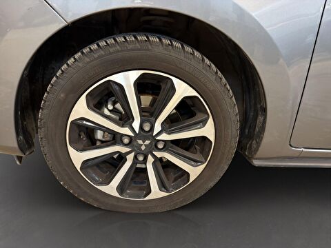 mitsubishi, space star, 1.2 ıntense cvt, otomatik, benzin 2.el otomobil | renew 8