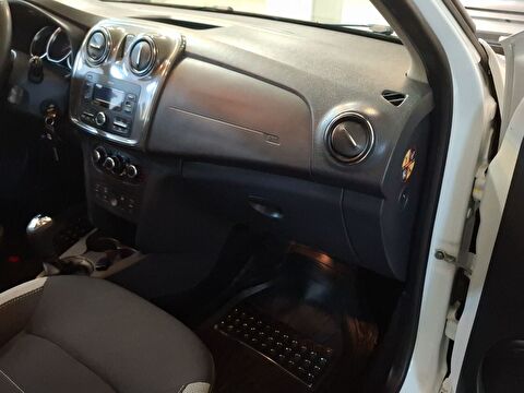 dacia, sandero, 0.9 tce stepway easy-r, otomatik, benzin 2.el otomobil | renew 15