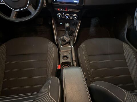 dacia, duster, 1.3 turbo 4x2 prestige plus edc, otomatik, benzin 2.el otomobil | renew 20
